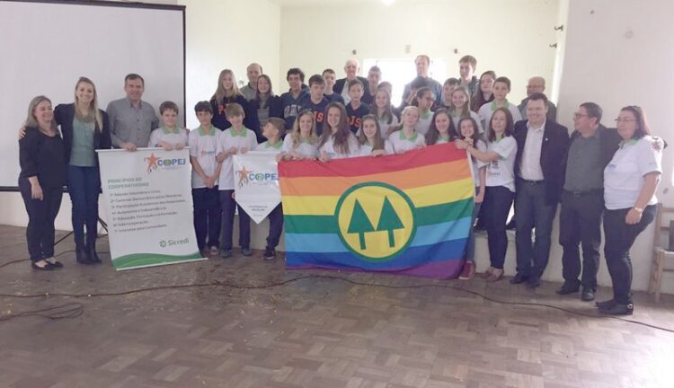 Mais Cooperativas Escolares são fundadas em Estrela