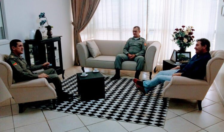 Prefeito discute a vinda de mais policiais para Bom Retiro do Sul