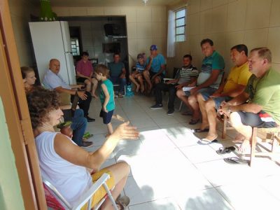 Reunião buscou melhorias para os moradores (Foto: Divulgação)