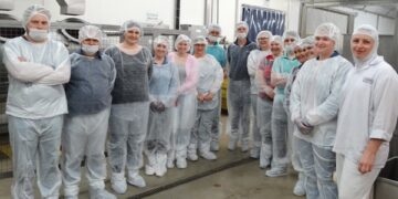 Associados da CIC Teutônia visitam Frigorífico de Aves e Indústria de Laticínios da Languiru