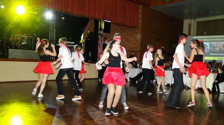 Tradicional jantar-baile integra comemorações dos 65 anos do Colégio Teutônia