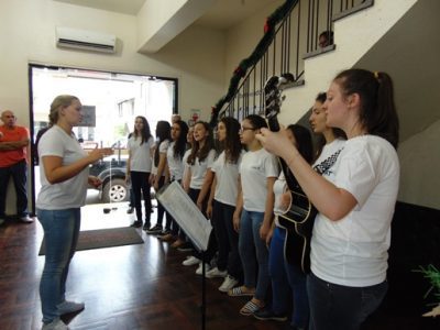 Hospital Roque Gonzáles é um dos locais que recebeu a apresentação (Foto: Divulgação)