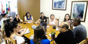 Administração discute Plano de Enfrentamento de Prevenção ao uso de Drogas no município