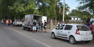 Turma Volante fiscaliza 125 veículos no primeiro dia de abordagens