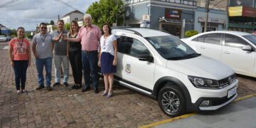 Município recebeu veículo novo para usar nas fiscalizações