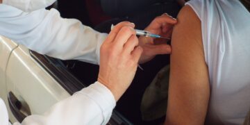 Todas as vacinas recebidas para 1ª dose contra Covid-19 foram aplicadas