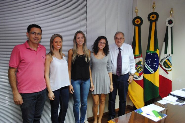 Soberanas recebem o prêmio em dinheiro e planejam a viagem