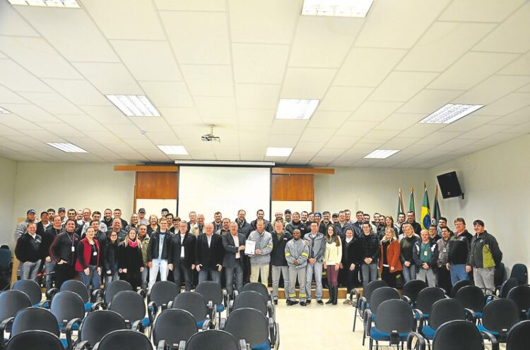 Certel Energia recebe certificação ISO 9001