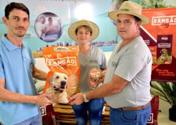 Languiru anuncia volta ao mercado de rações pet