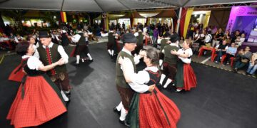Atrações culturais são destaque desta quarta-feira na 34ª Oktoberfest