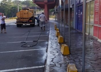 Estrela realiza dedetização de espaços públicos