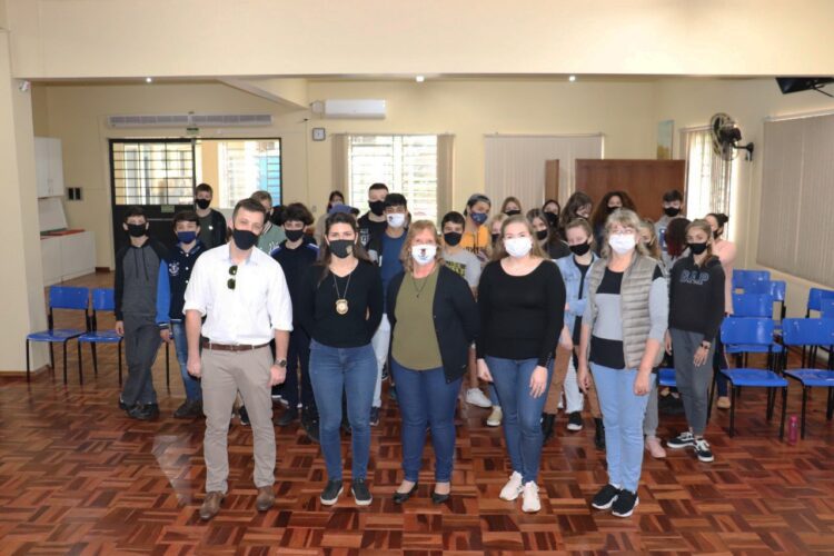 Polícia Civil desenvolve nas escolas trabalho de orientação sobre a violência sexual