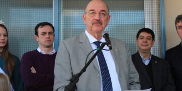 Toneladas de leite em pó serão doadas em Estrela