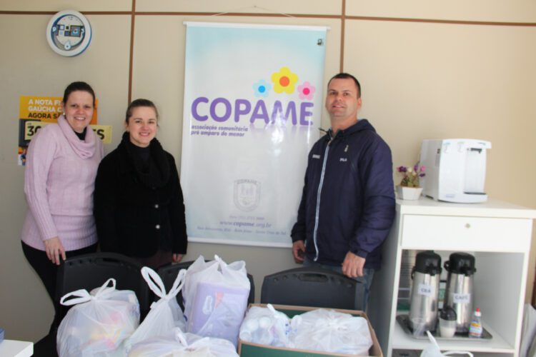 Unisc entrega doações do trote solidário à Copame