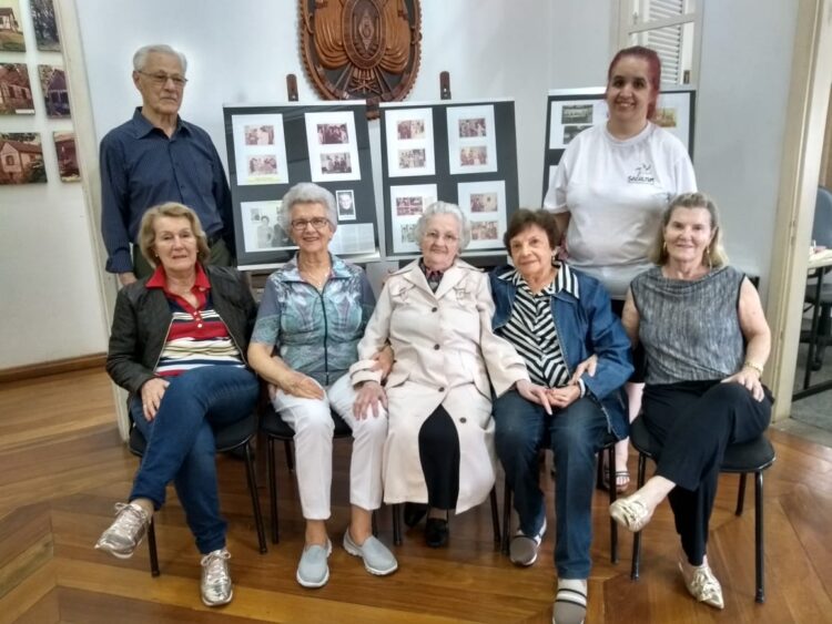 Estrela homenageia professora Maria Ofélia Moesch