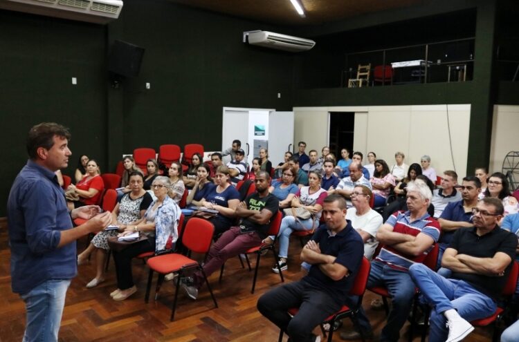 Aulas na rede municipal de ensino serão suspensas a partir de quarta-feira, dia 18