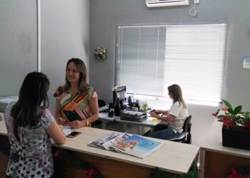 Educação de Estrela recebe currículos para 2020