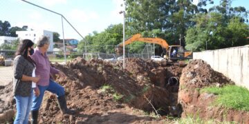 Prefeitura realiza a troca de tubulação para conter áreas de alagamentos