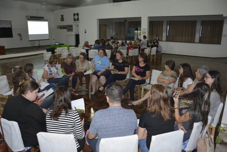 VII Conferência Municipal delibera sobre proteção integral de crianças e adolescentes