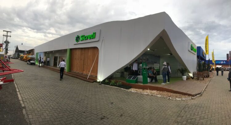 Sicredi alcança expectativa de negócios e encerra Expointer acima dos R$ 121 milhões