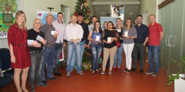 Estrela Premiada entrega prêmios do primeiro sorteio