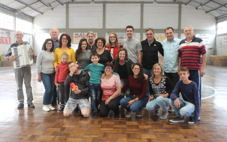 Moradores do Centro apresentam “A Casa da Nona” neste domingo