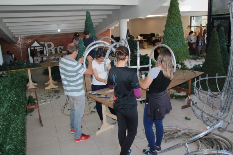 Barracão de Natal: voluntários começam o trabalho segunda-feira