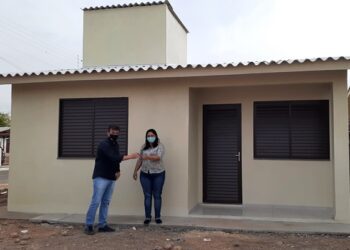 Duas novas unidades habitacionais do PAC 2 são entregues no São Francisco