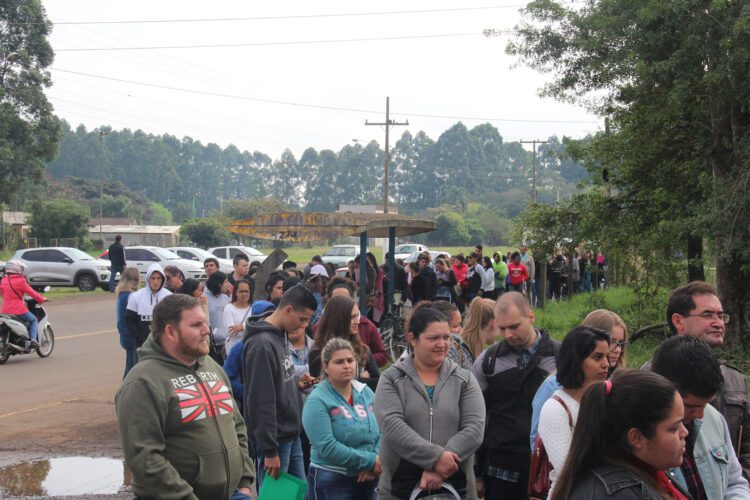 Esperança do emprego no Feirão da Sedesth em Estrela