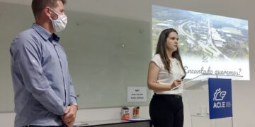 Candidatos de Encantado assumem compromisso com propostas do Comitê do Futuro