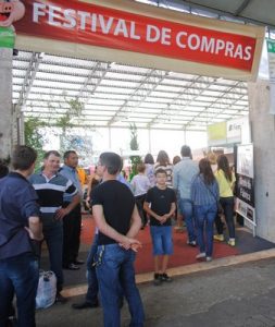 Festival de Compras incrementa a economia local (Foto: Divulgação)