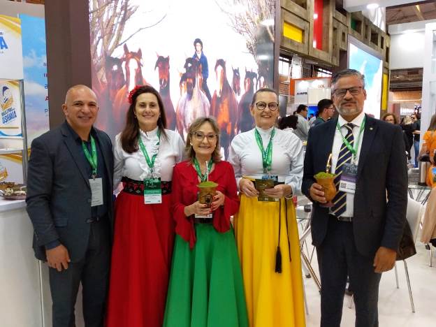 Rota do Chimarrão é divulgada na 31ª Festuris em Gramado