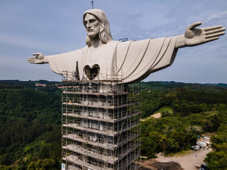 Coração do Cristo Protetor é revelado
