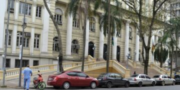 Último dia para quitar IPVA 2017 com desconto máximo é nesta segunda
