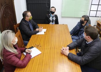 Prefeitura e Caixa sinalizam parceria para projeto de habitação