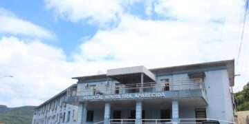 Hospital passa a atender com médico presencial durante o dia