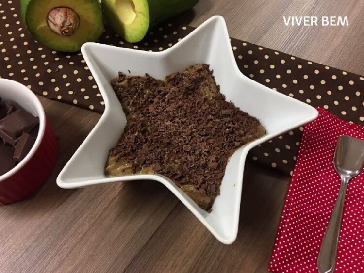 Unimed VTRP realiza oficinas de receitas saudáveis para a Páscoa
