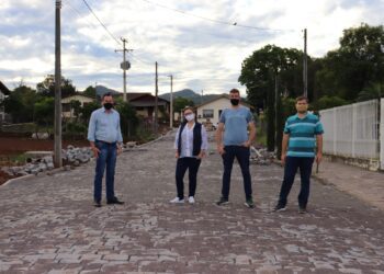 Pavimentações associativas seguem em ritmo acelerado