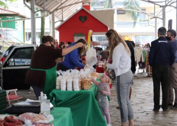 Solenidade na Rua de Eventos marca os 11 anos da Feira do Produtor