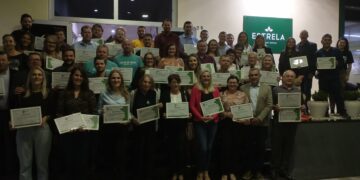 Municípios e Conselhos de Turismo recebem Certificado do Programa de Regionalização do Turismo 