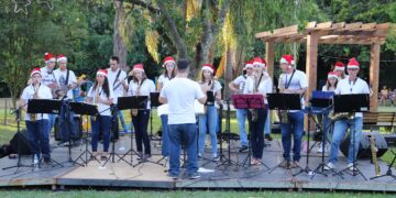Apresentação da Orquestra Municipal abre programação natalina do município