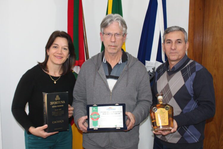 Cachaçaria muçunense é premiada na Expointer