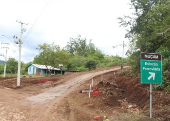 Acesso a Estação Ferroviária começa a ser pavimentado