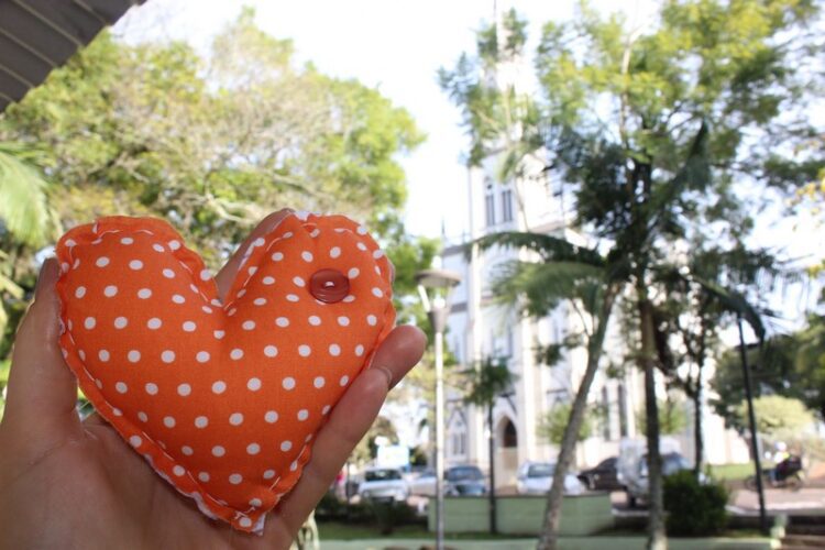 Museu convida comunidade a participar de oficinas na Praça Flores da Cunha