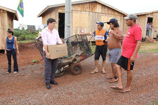 Prefeitura de Lajeado doa kits de higiene e limpeza às famílias de recicladores