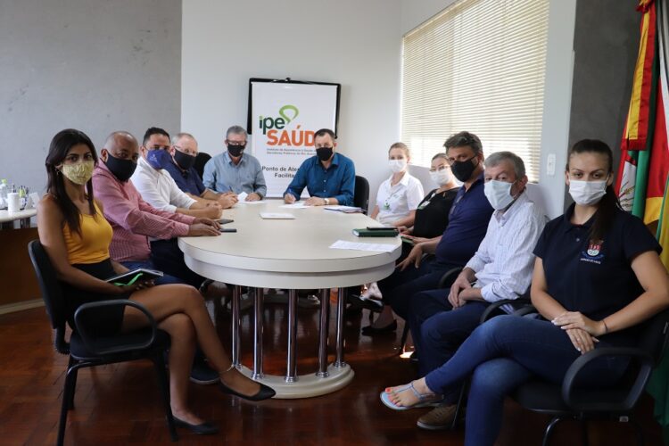 Arroio do Meio firma convênio com o IPE Saúde