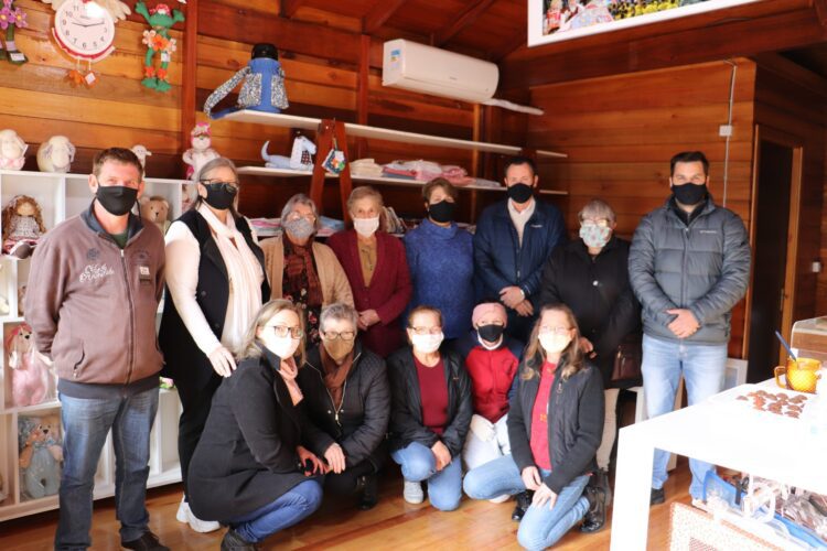 Arroio do Meio: Casa do Artesão e Turista recebe melhorias
