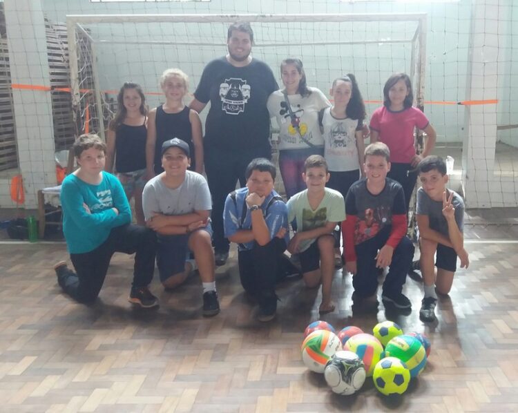 STEL inicia projetos esportivos nas Escolas do município