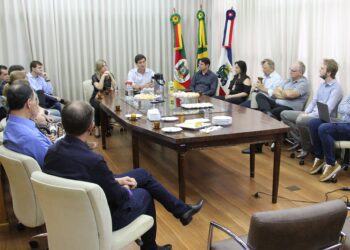 Fórum das Entidades Empresariais e Sociais aborda projeções para Lajeado em 2018