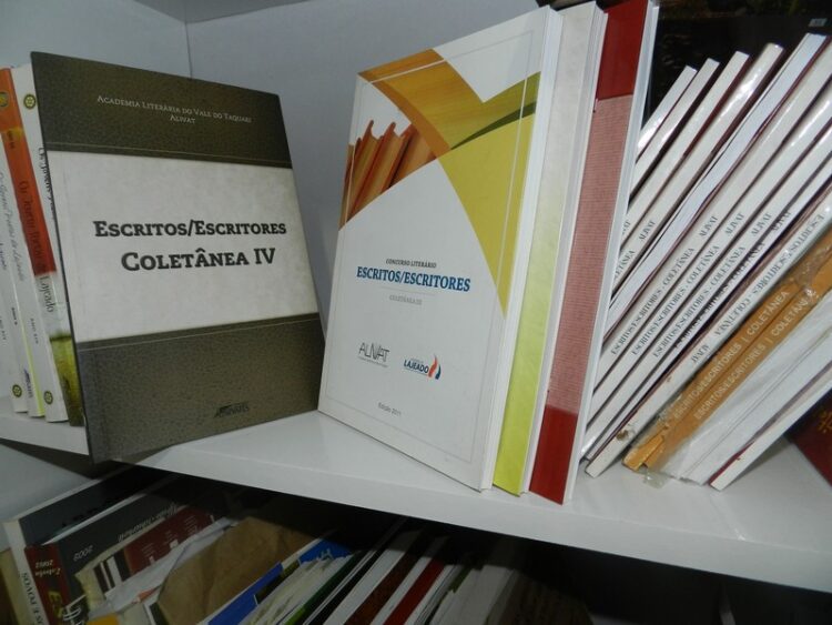 Alivat anuncia lançamento de Concurso Literário